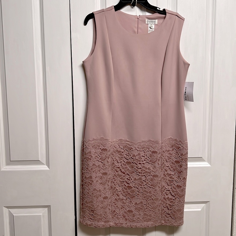 En Focus Pink Rose Sleeveless Lace Bottom Pencil Dress Size 14 NWT